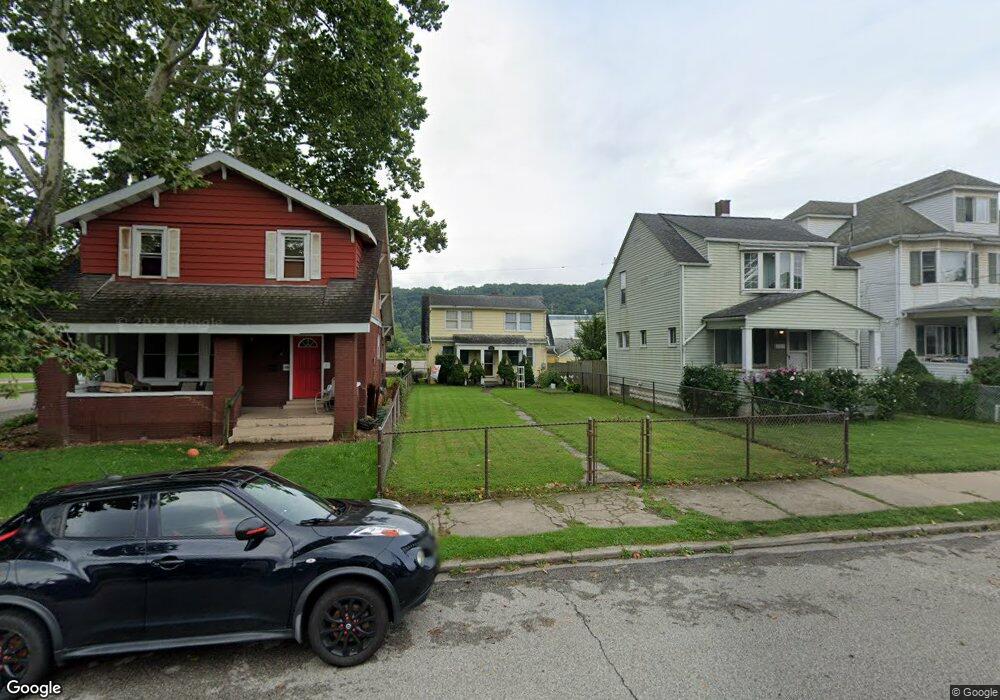 305 4th Ave, New Kensington, PA 15068 - photo 1