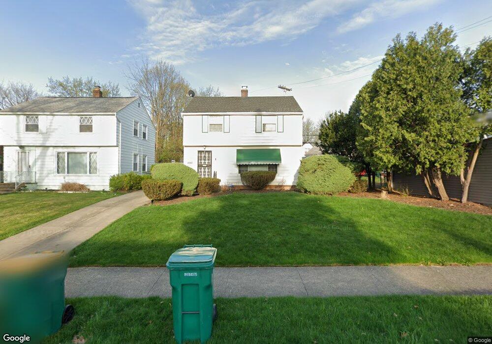 5418 Beechwood Ave, Maple Heights, OH 44137 - photo 1