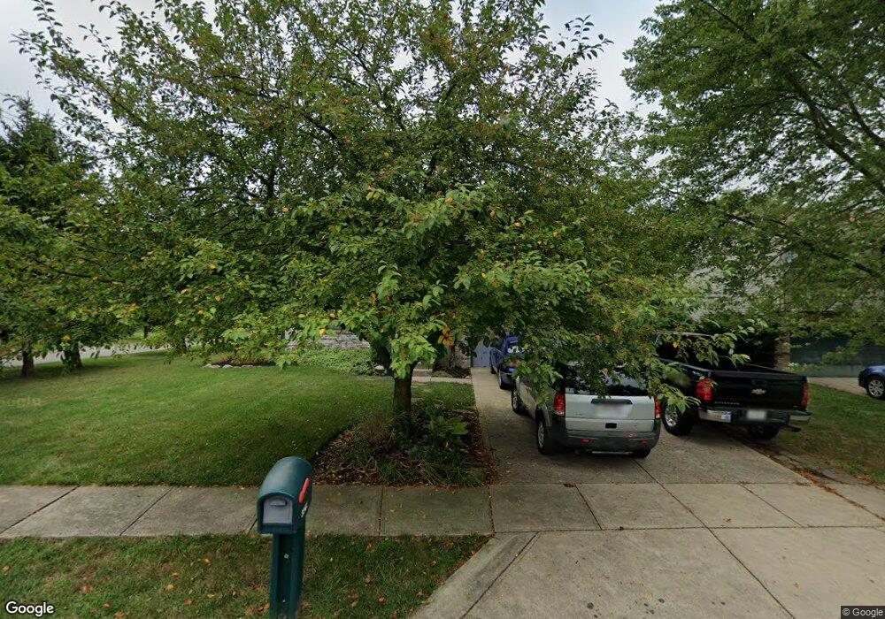 3342 Bluhm Ct, Columbus, OH 43223 - photo 1