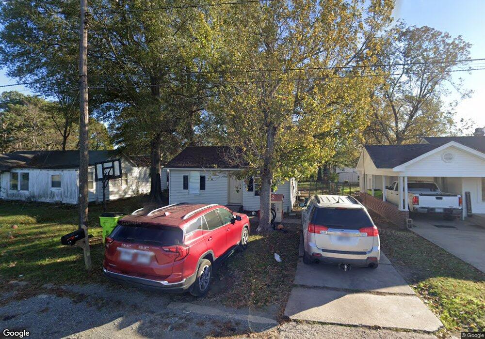 805 W 10th St, Stuttgart, AR 72160 - photo 1