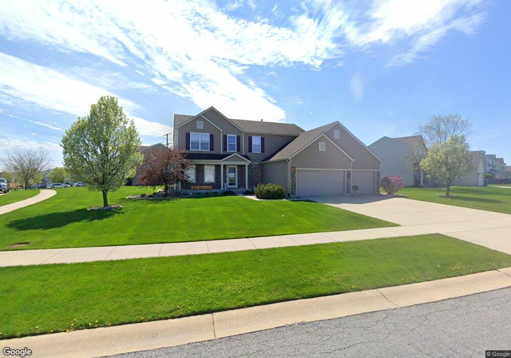13921 Bluff View Rd, Dyer, IN 46311 - photo 1