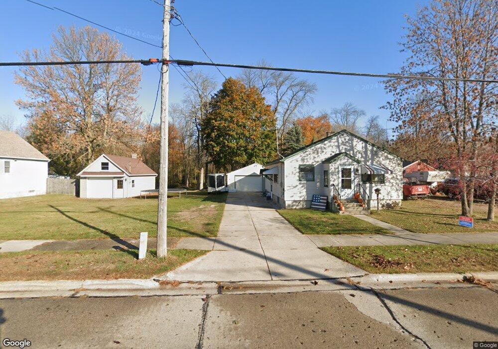 2722 13th St, Two Rivers, WI 54241 - photo 1