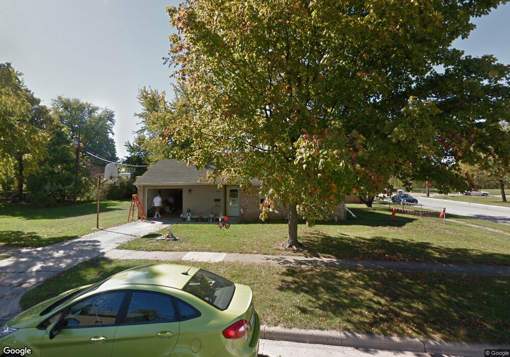 509 N Pine St, Saint Marys, OH 45885 - photo 1