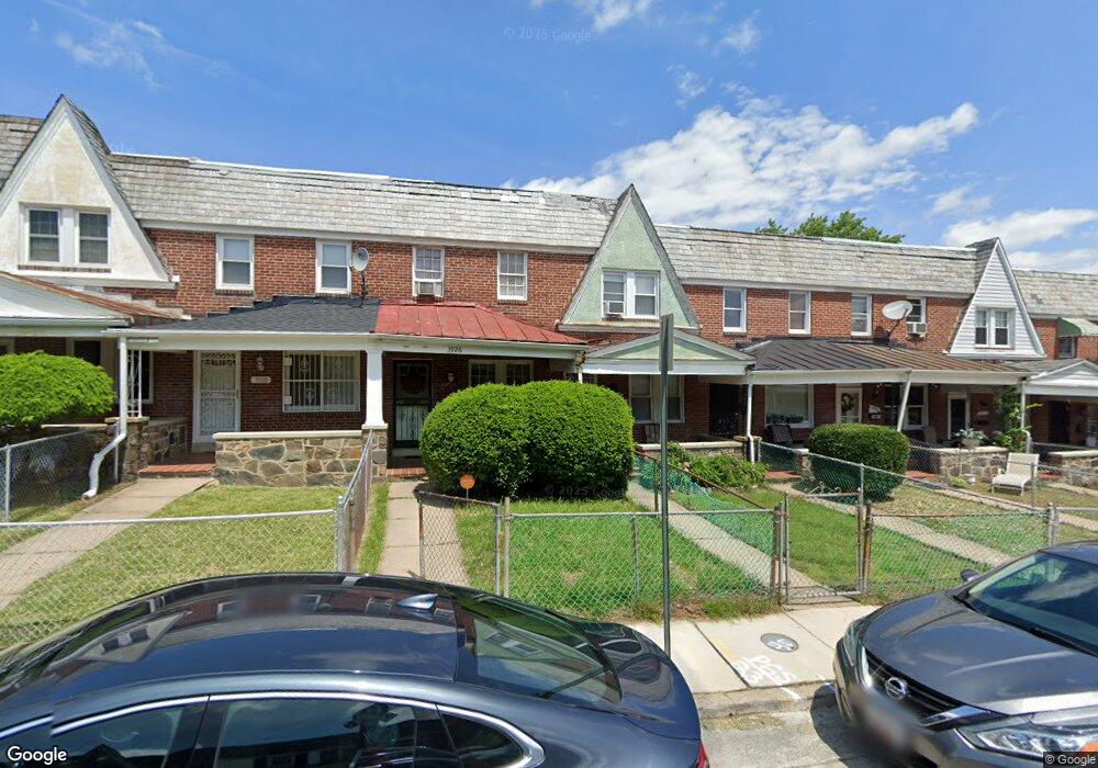 3926 Woodridge Rd, Baltimore, MD 21229 - photo 1