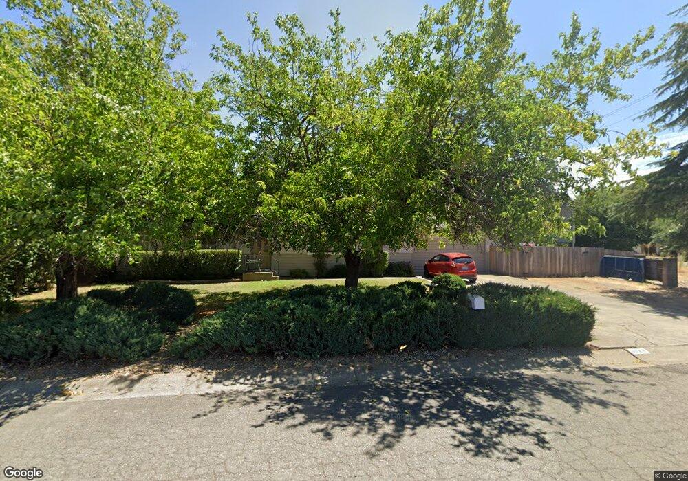 4981 Huntington Dr, Redding, CA 96002 - photo 1