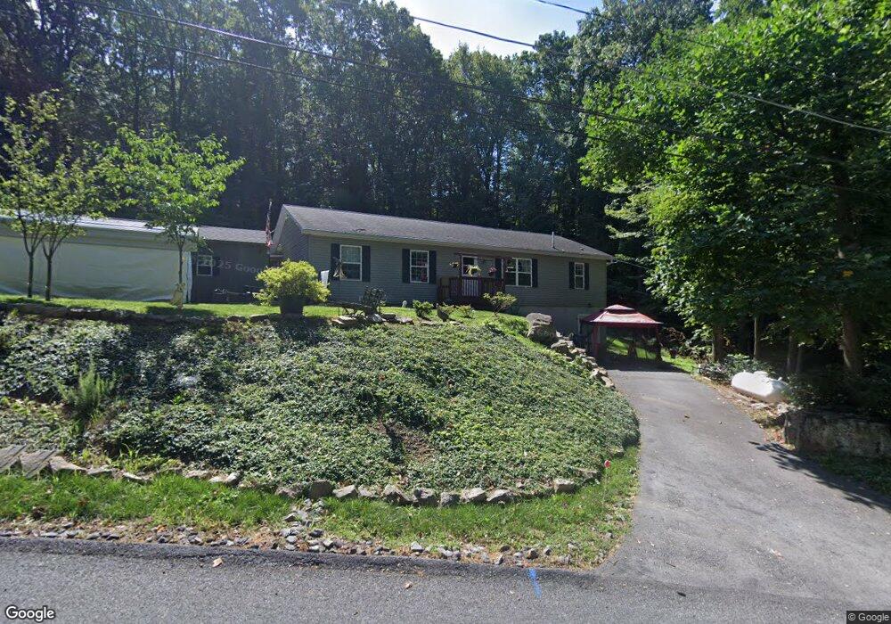 130 Mountain Park Rd, Allentown, PA 18103 - photo 1