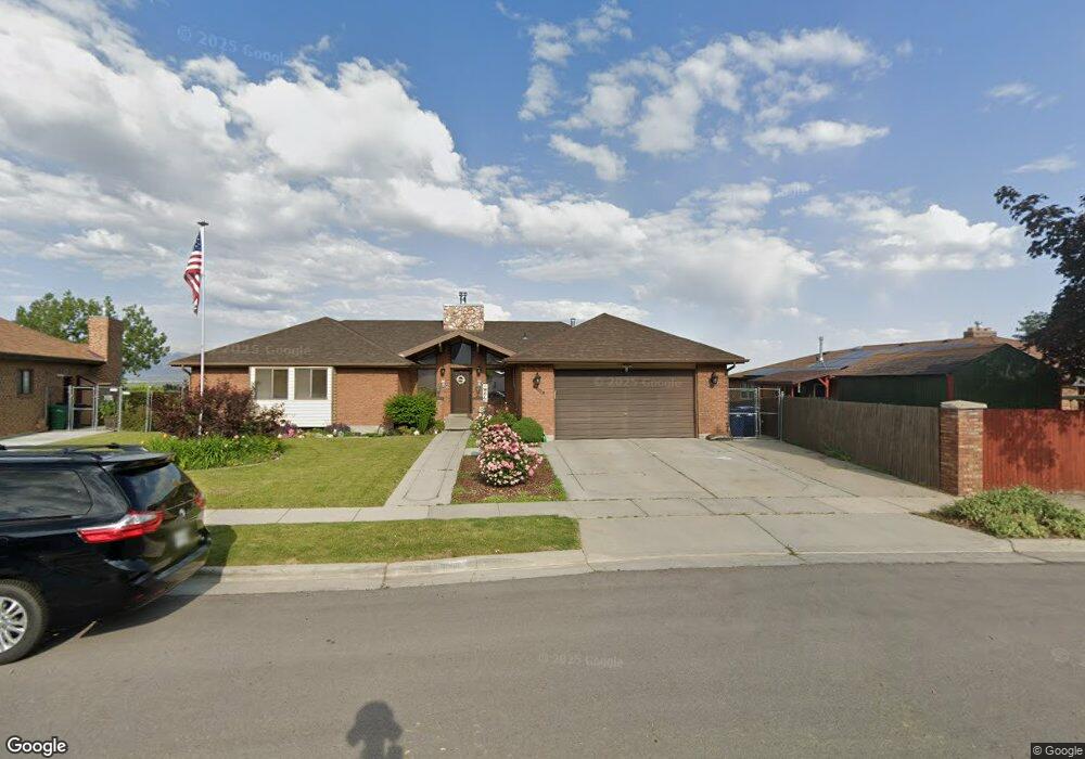 9008 S Michael Way, Sandy, UT 84093 - photo 1