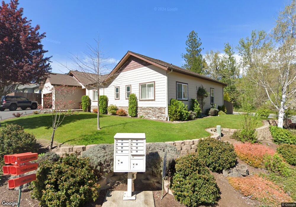 802 NW Pawn Way unit Lt 25, Grants Pass, OR 97526 - photo 1