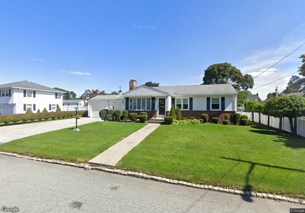 44 Poplar Dr, Cranston, RI 02920 - photo 1