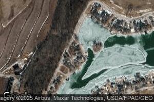 2287 W Shore Dr, Union, NE 68455