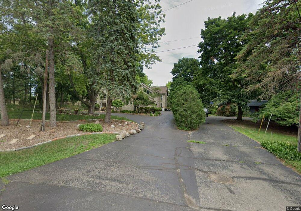 5992 Darb Lake Dr unit Bldg-Unit, West Bloomfield, MI 48324 - photo 1