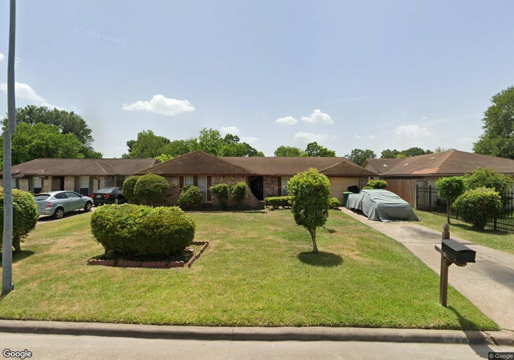8215 Odet Ct, Houston, TX 77088 - photo 1