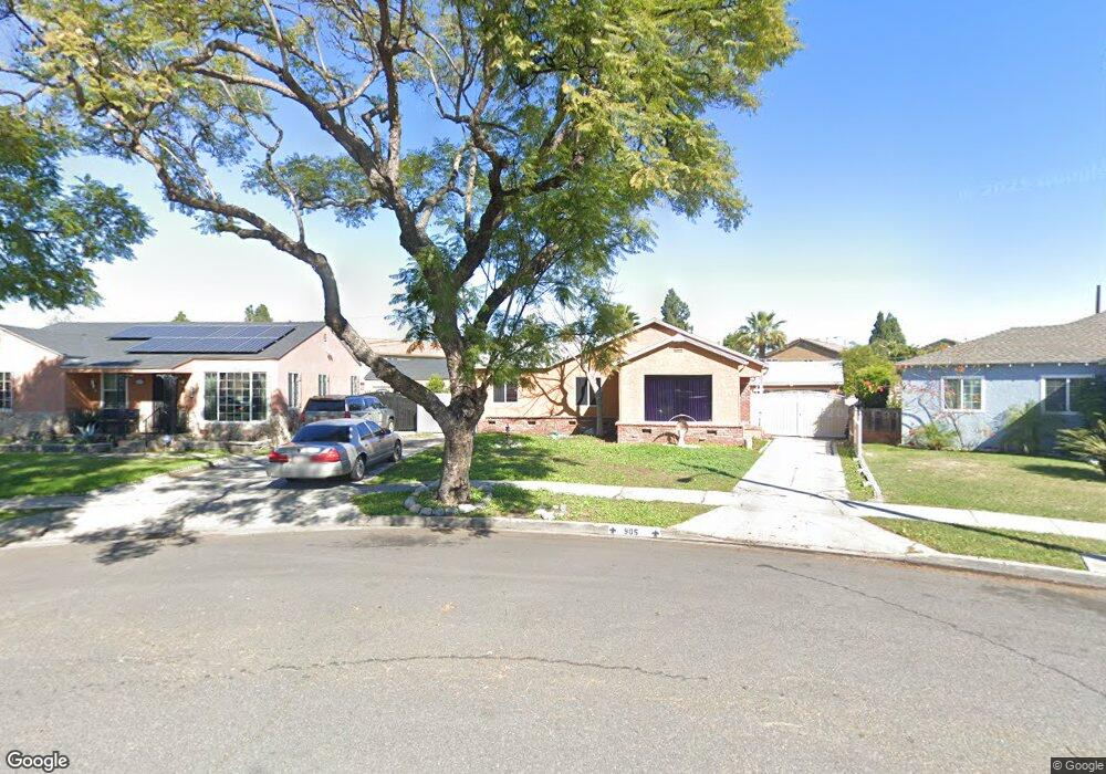 846 W Kemp Ct, Compton, CA 90220 - photo 1