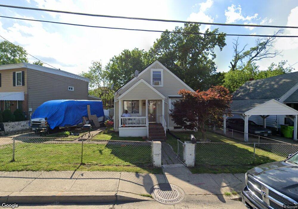 511 Capitol Heights Blvd, Capitol Heights, MD 20743 - photo 1