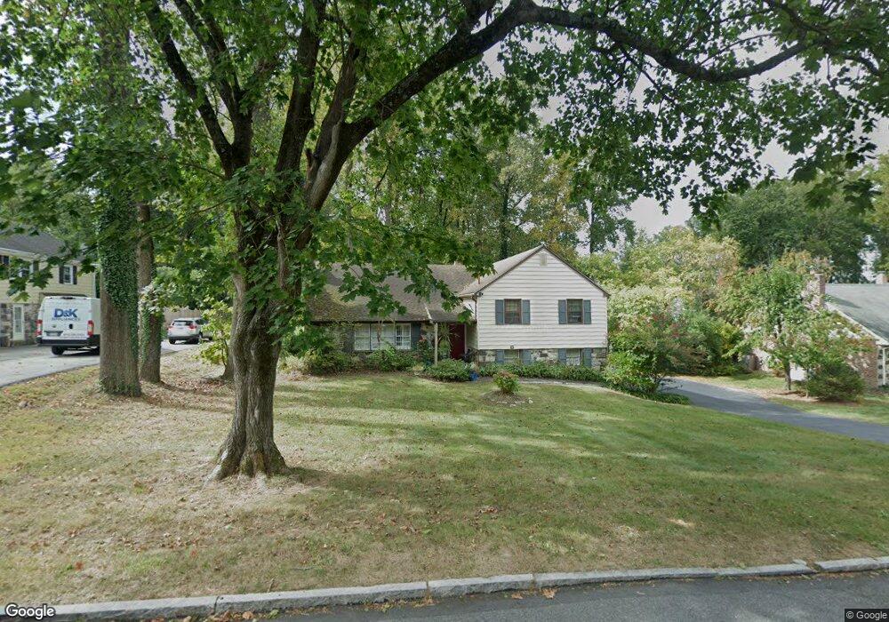 108 Wooded Ln, Villanova, PA 19085 - photo 1