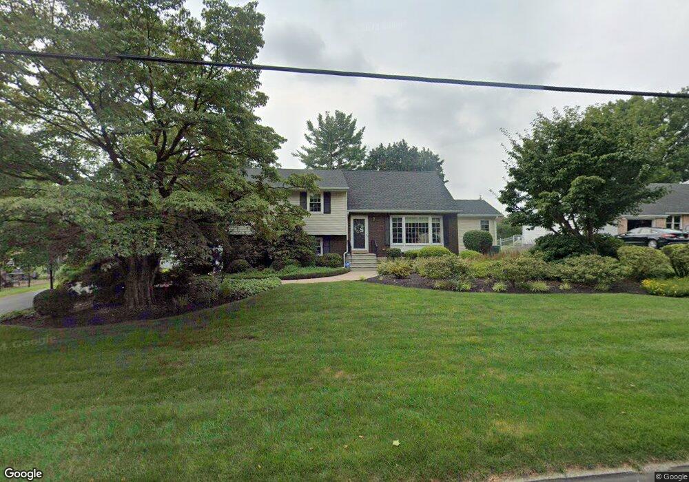 260 Blenheim Dr, Easton, PA 18045 - photo 1