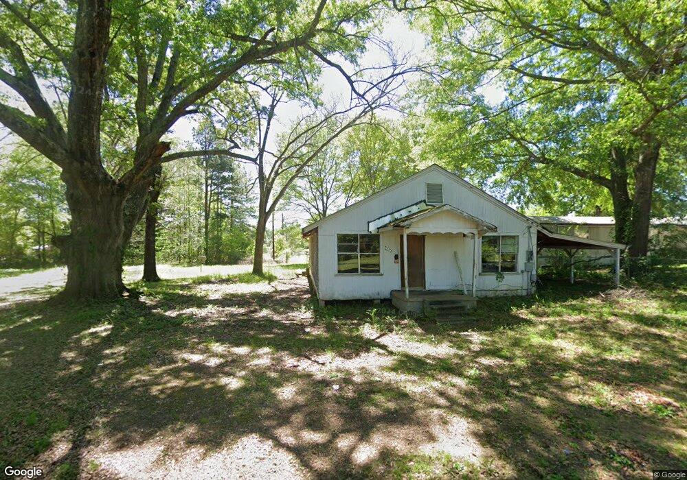 207 E Texas Ave, Vivian, LA 71082 - photo 1