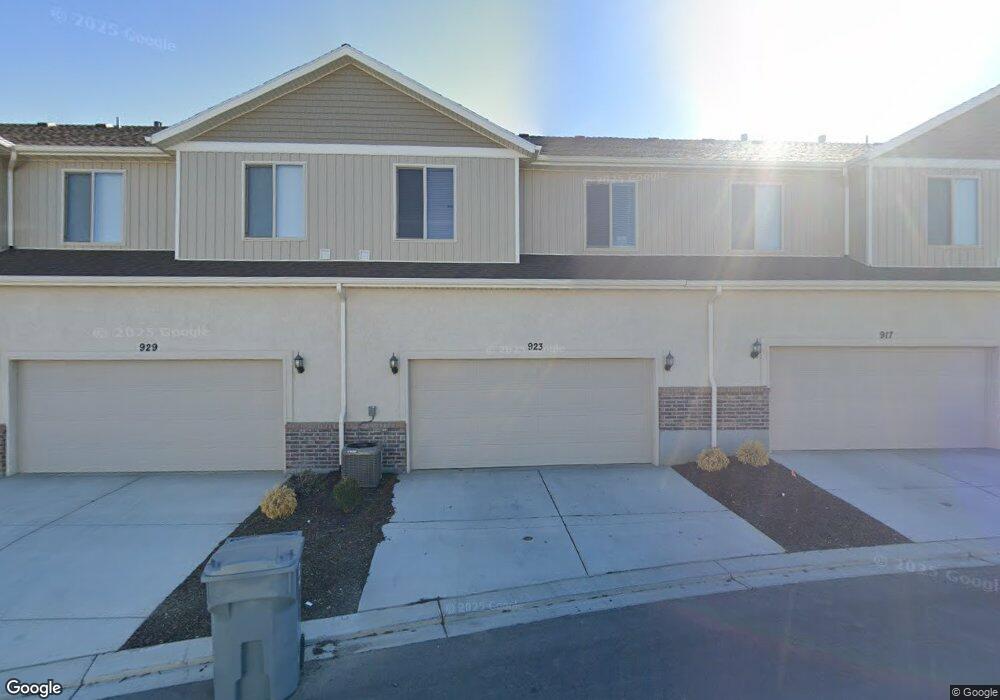 923 N Apple Seed Ln unit C, Santaquin, UT 84655 - photo 1