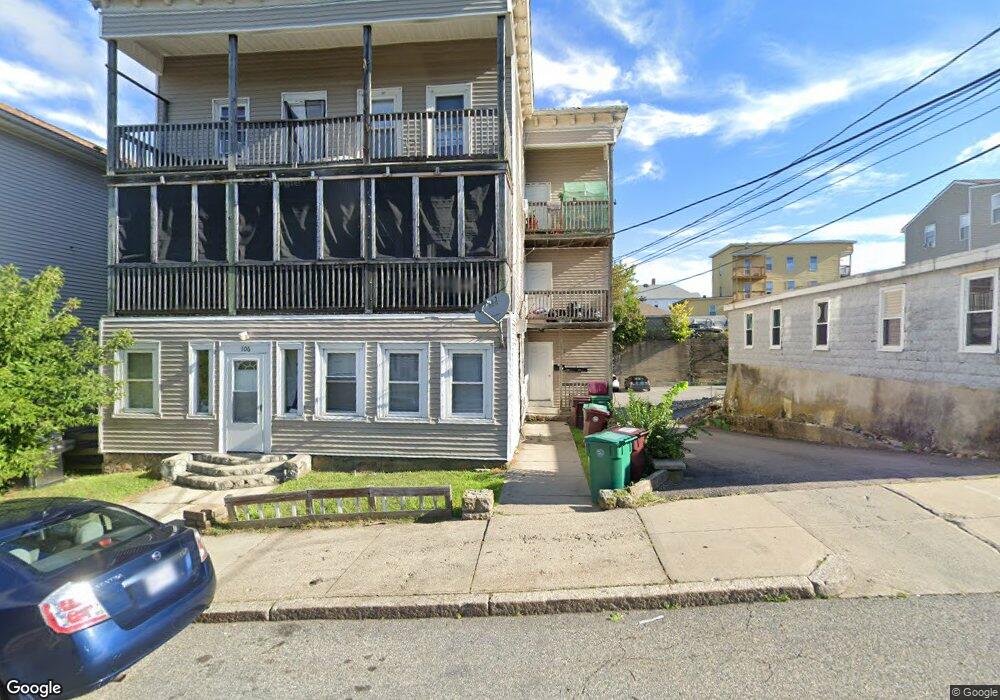 102 Robinson St, Woonsocket, RI 02895 - photo 1