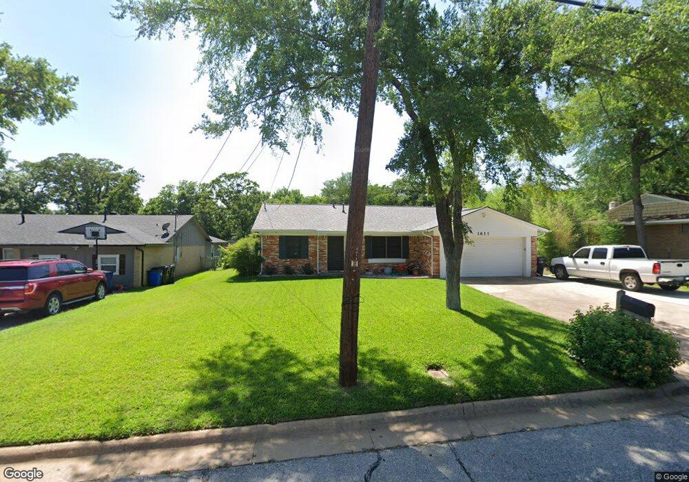 1611 S Lillis Ln, Denison, TX 75020 - photo 1