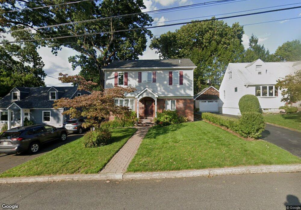 61 Columbus Ave, Hasbrouck Heights, NJ 07604 - photo 1