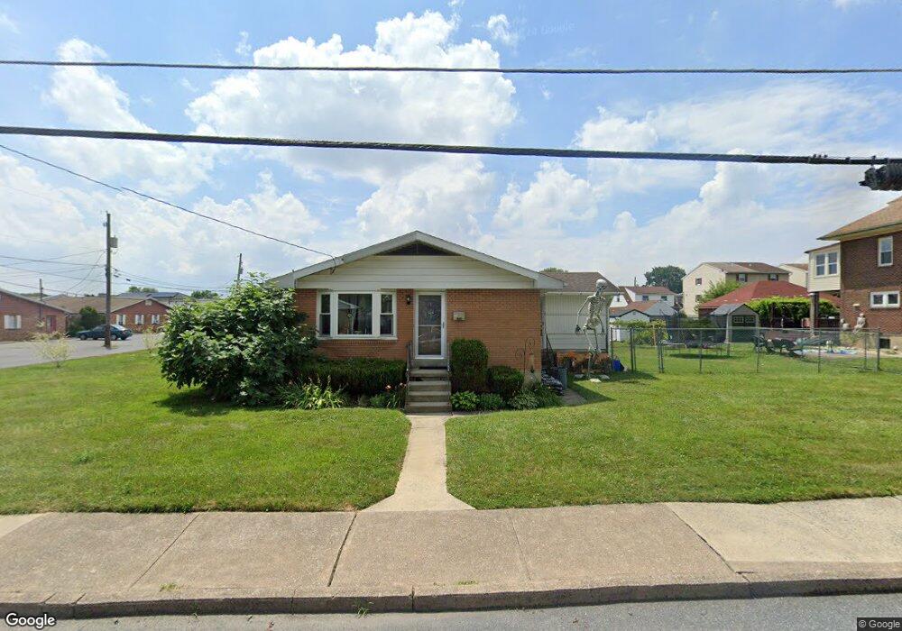 860 N Wahneta St unit 864, Allentown, PA 18109 - photo 1
