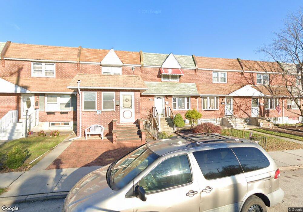 1108 E 8th St, Crum Lynne, PA 19022 - photo 1