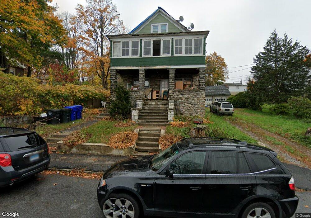 64 Maplewood Ave unit Navanne, Torrington, CT 06790 - photo 1