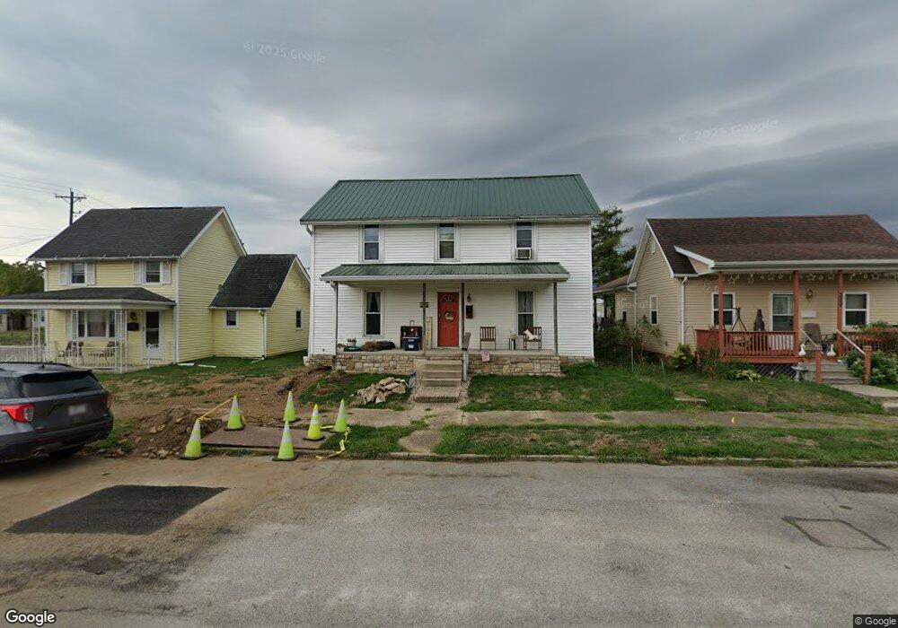 373 E Union St, Circleville, OH 43113 - photo 1