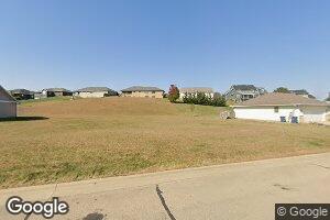 505 Cork Dr, Cascade, IA 52033