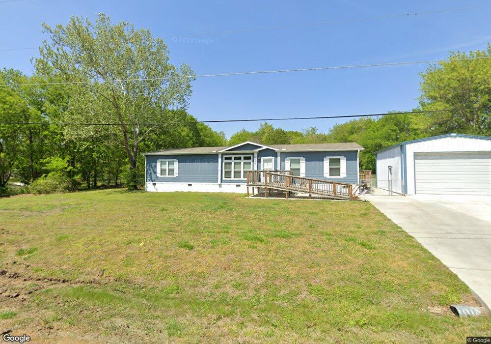 3916 Silver Lake Dr, Bartlesville, OK 74006 - photo 1