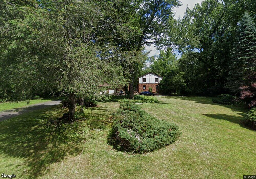 6 Fox Chase Rd, Bloomfield, CT 06002 - photo 1