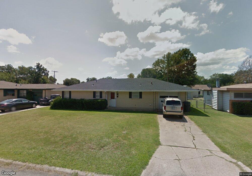 514 Regent St, Ardmore, OK 73401 - photo 1