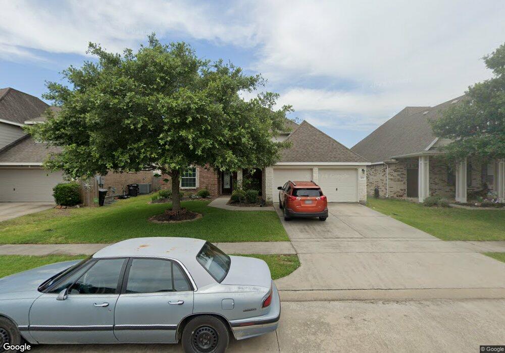 4719 Lake Rim Dr, Alvin, TX 77511 - photo 1