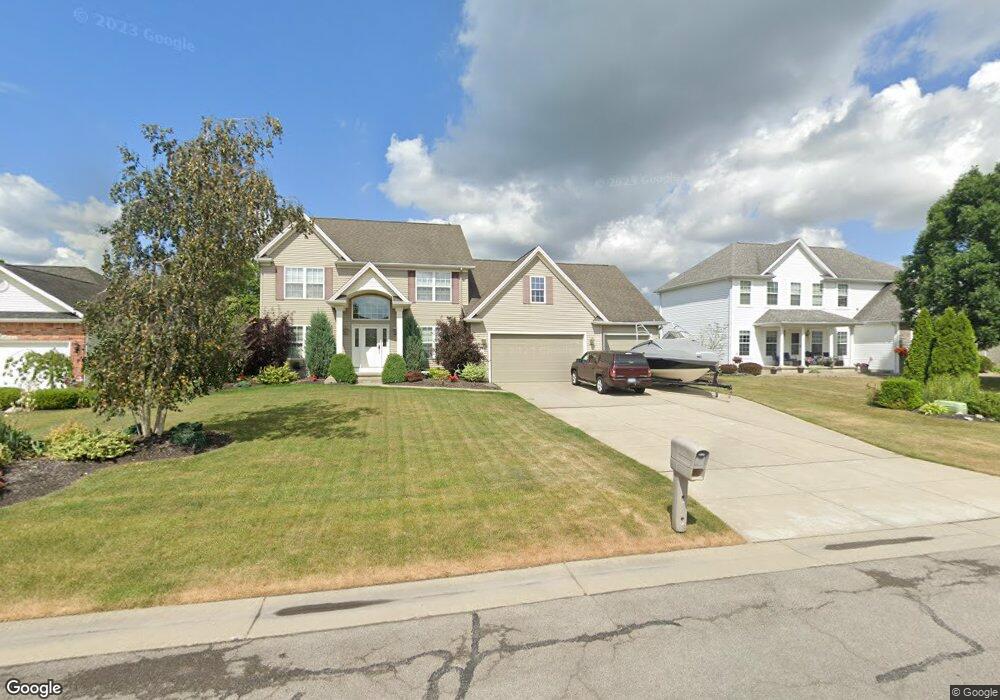 7144 Lakeside Dr, Niagara Falls, NY 14304 - photo 1