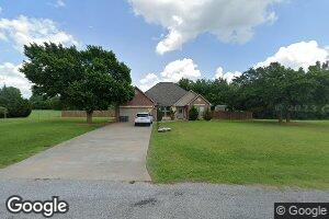 163 NE Road Runner Dr, Fletcher, OK 73541