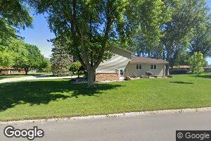 605 6th St NE, Clarion, IA 50525