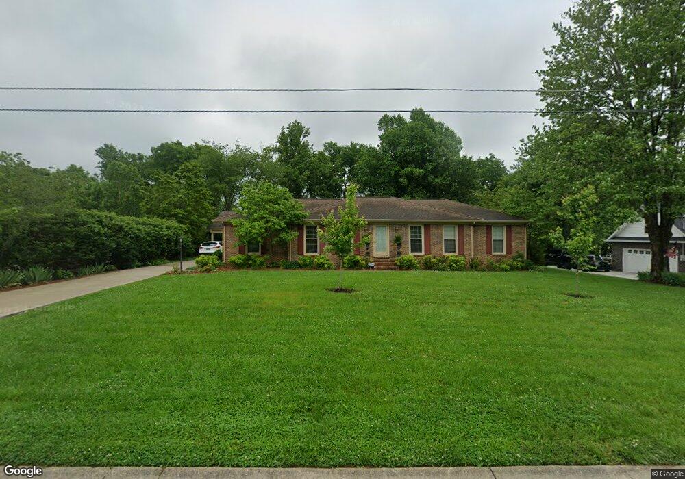 112 Hulan St, Shelbyville, TN 37160 - photo 1