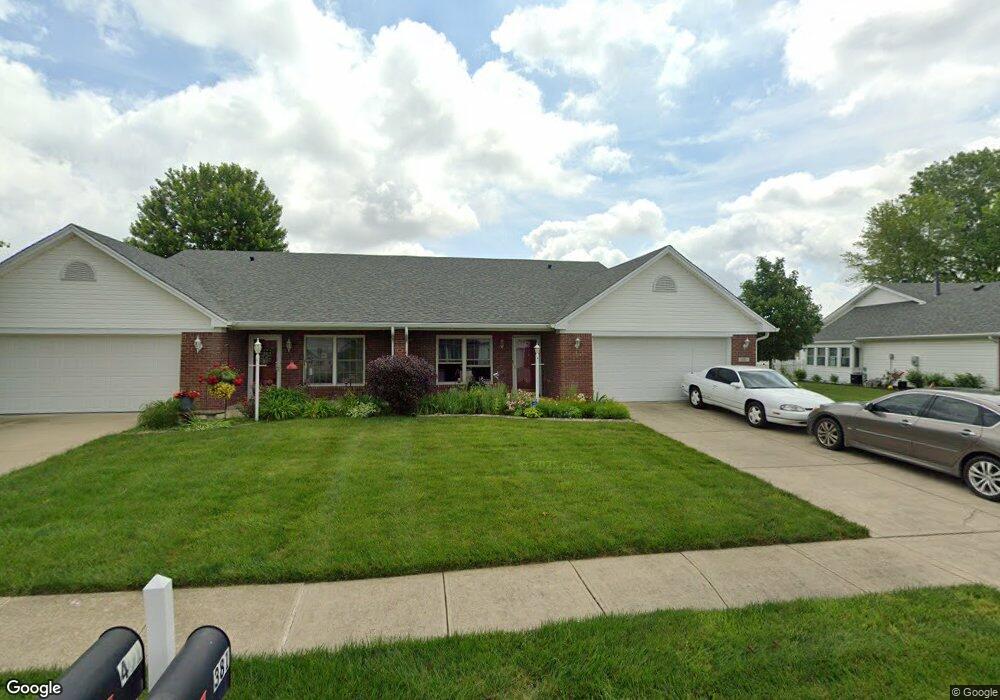 381 Reagan Cir, Franklin, IN 46131 - photo 1