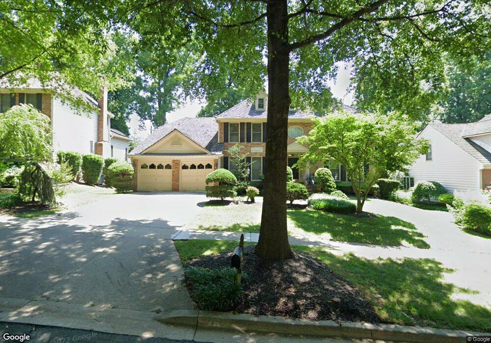 5625 Sugarbush Ln, Rockville, MD 20852 - photo 1