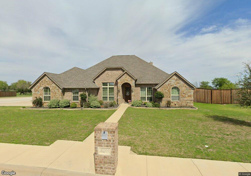 3201 Lakeway Dr, Weatherford, TX 76087 - photo 1