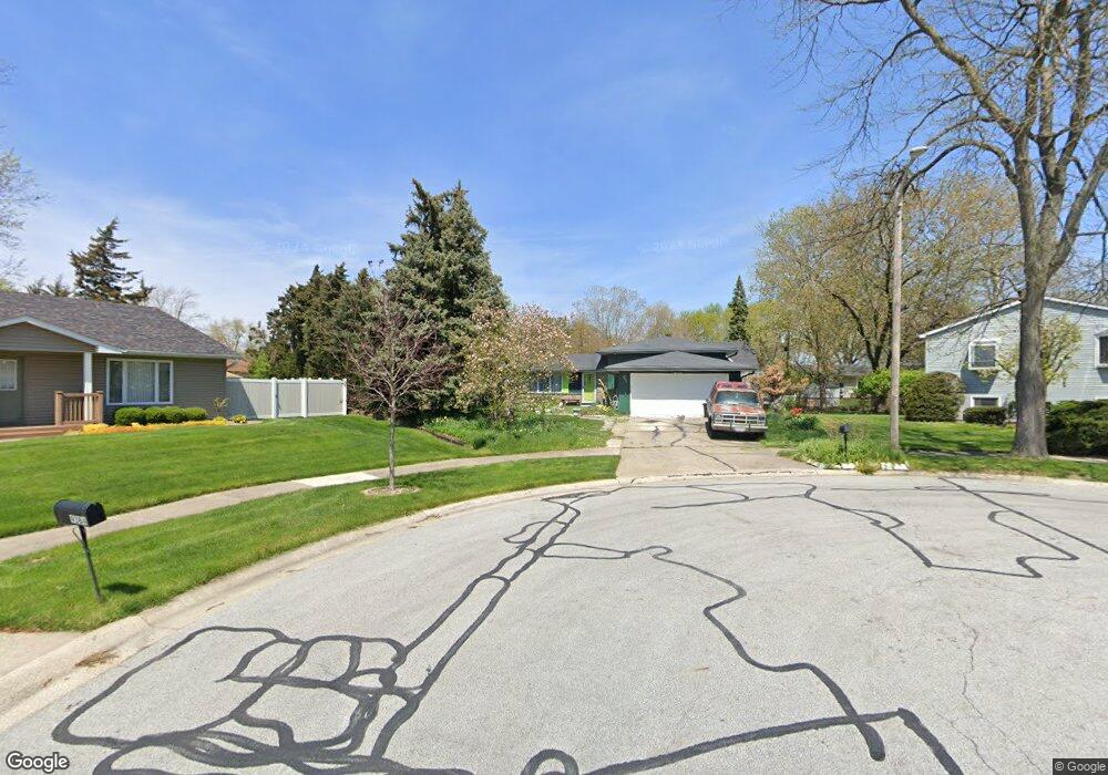 9374 Roosevelt St, Crown Point, IN 46307 - photo 1