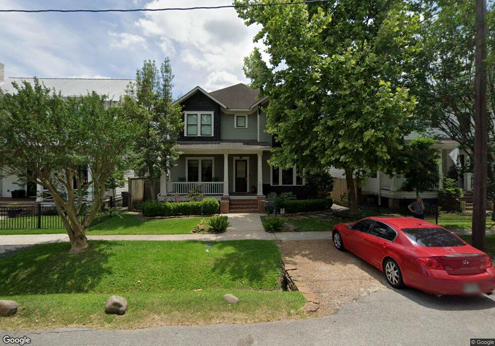 634 E 10th St, Houston, TX 77008 - photo 1