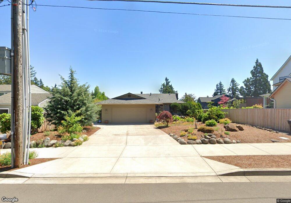 19240 Suncrest Dr, West Linn, OR 97068 - photo 1