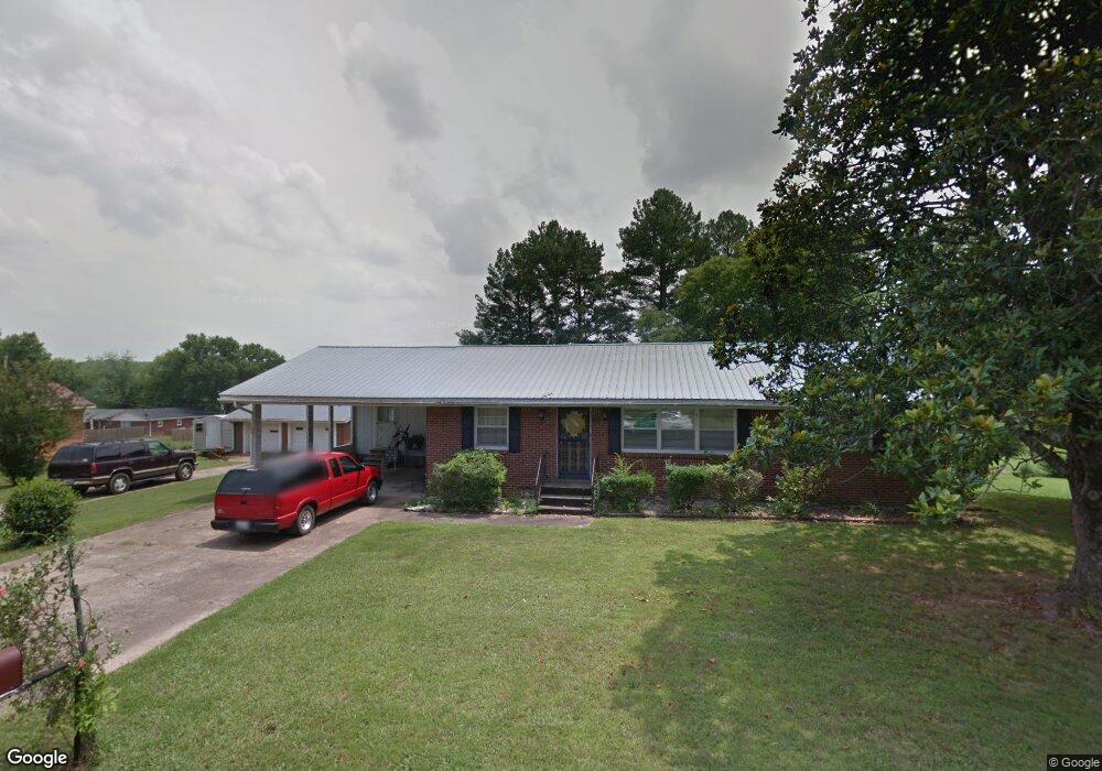 130 W Brooklyn St, Linden, TN 37096 - photo 1