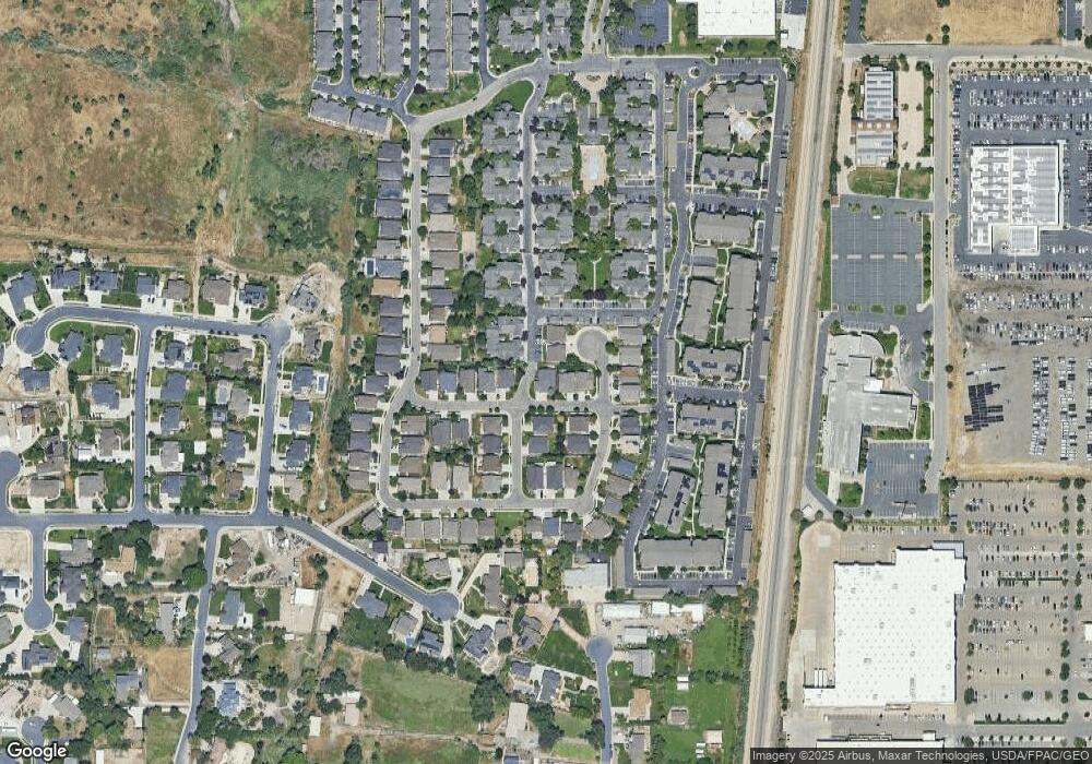 464 W Aspen Gate Ln, South Jordan, UT 84095 - photo 1