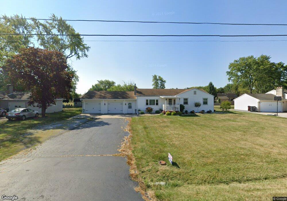 1561 Diller Rd, Lima, OH 45807 - photo 1