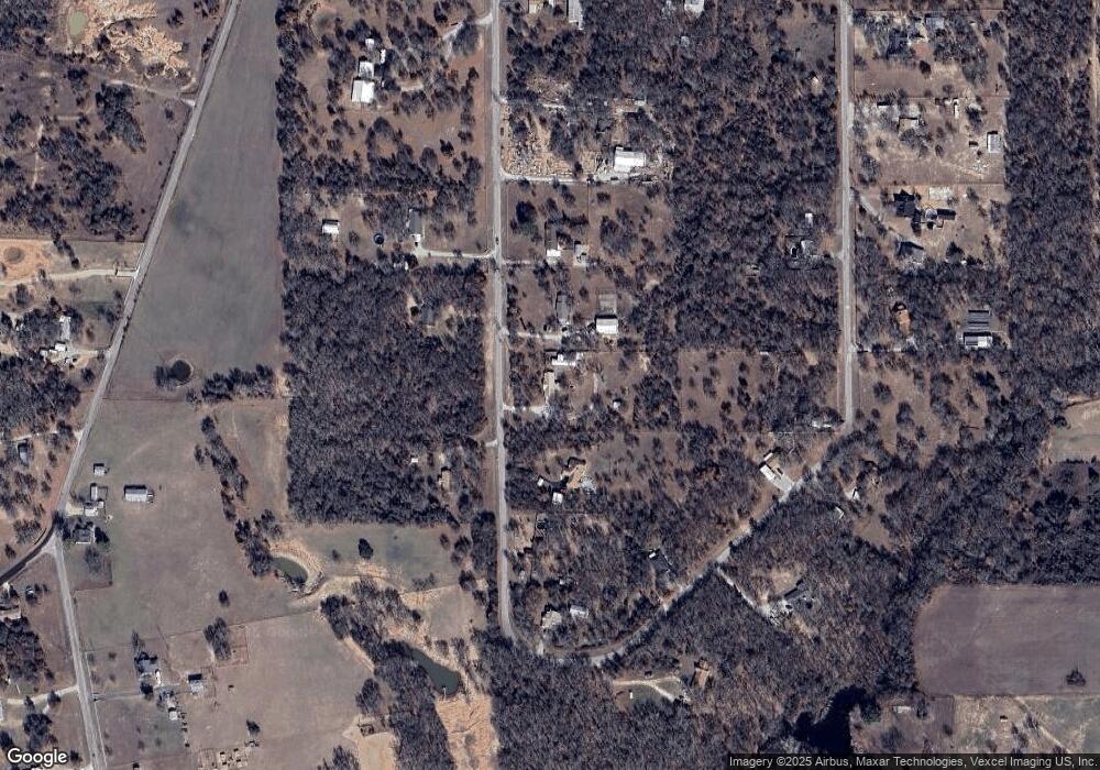 561 Windsor Ln, Springtown, TX 76082 - photo 1