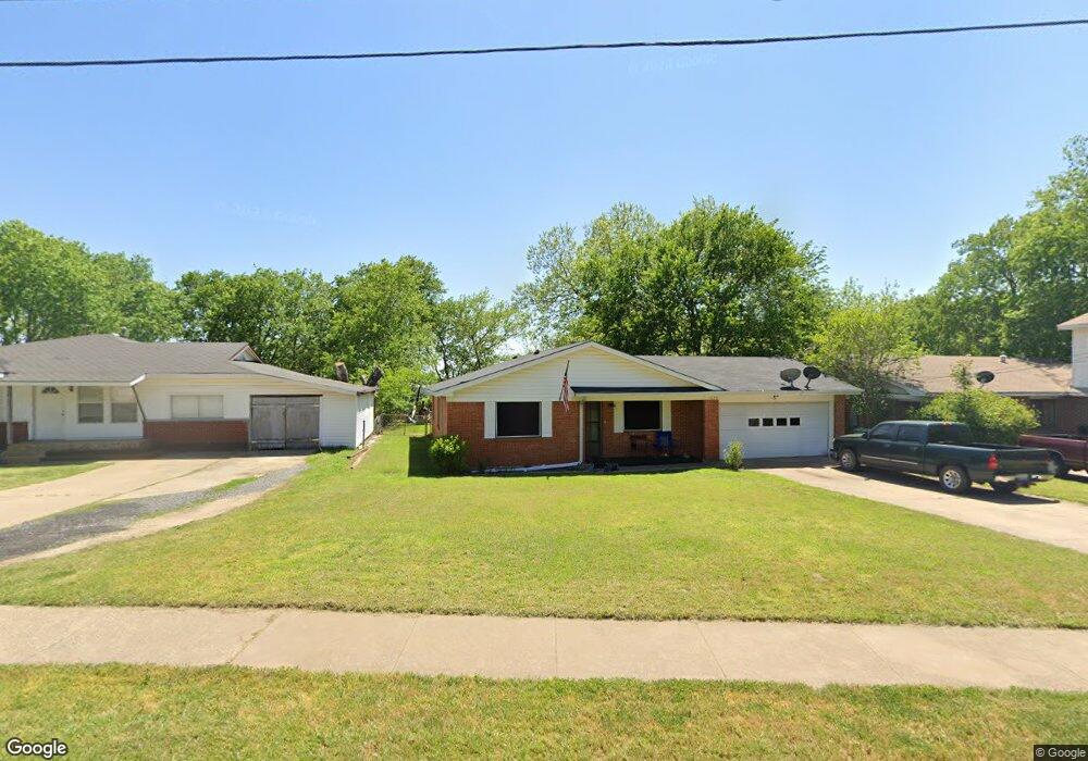1620 E Hilton St, Sherman, TX 75090 - photo 1