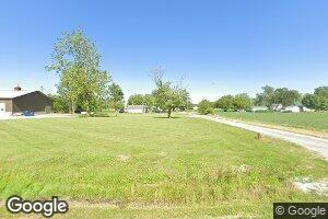 202 N Blue Ave, Nokomis, IL 62075